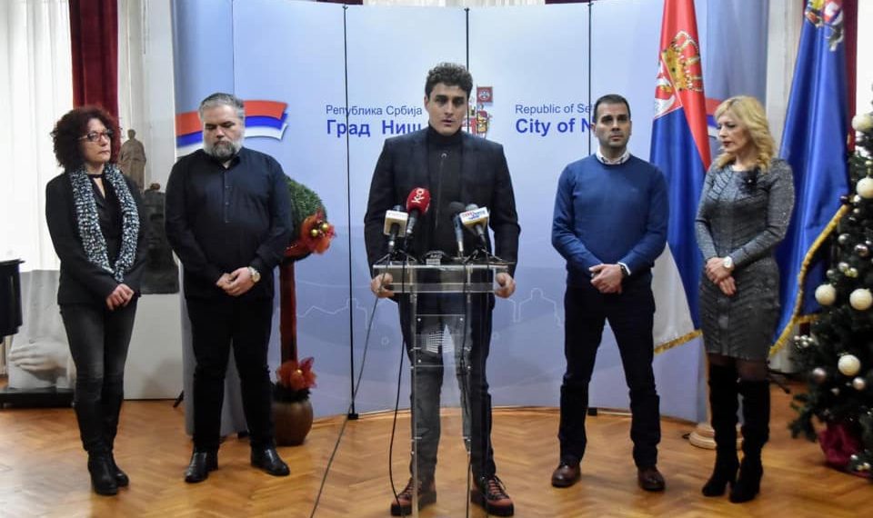 Бранислав Качар: "Нова година за нас не представља нови почетак, већ наставак традиције изузетних резултата наше омладине" 22 Бранислав Качар: „Нова година за нас не представља нови почетак, већ наставак традиције изузетних резултата наше омладине“