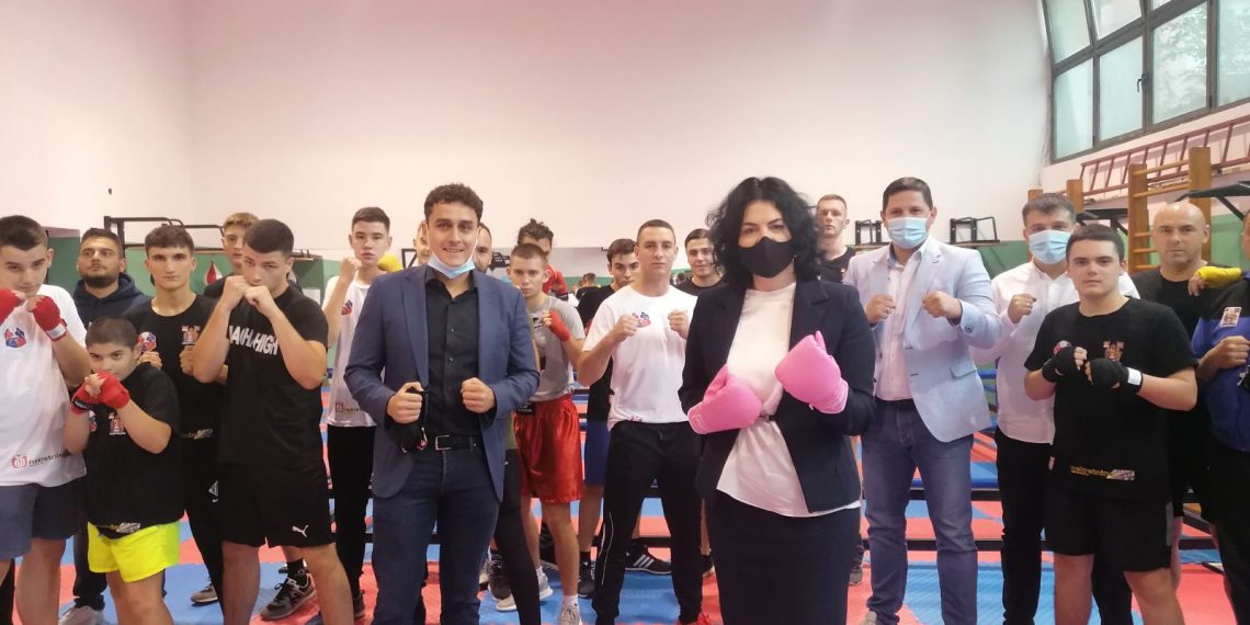 РЕНОВИРАНА ХАЛА ЗА БОКС НАКОН 63 ГОДИНЕ 22 AMPRESS