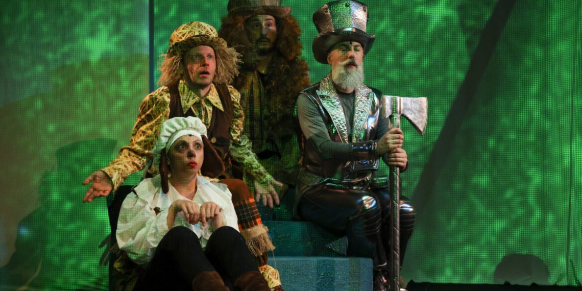 МАГИЈА ПОЗОРИШТА ЛУТАКА: ЧАРОБЊАК ИЗ ОЗА, РУЖА УВЕЛА И ТРИ ПРАСЕТА У НИШУ ОВЕ СЕДМИЦЕ 22 МАГИЈА ПОЗОРИШТА ЛУТАКА: ЧАРОБЊАК ИЗ ОЗА, РУЖА УВЕЛА И ТРИ ПРАСЕТА У НИШУ ОВЕ СЕДМИЦЕ