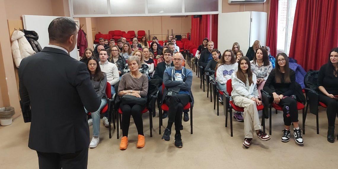 Уручене стипендије и награде Комисије Света Петка