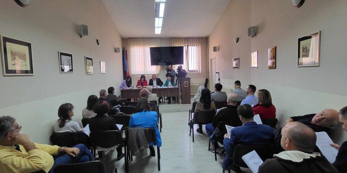 ГО ЦРВЕНИ КРСТ: ИЗМЕШТАЊЕ АУТОБУСКЕ СТАНИЦЕ НЕДАЛЕКО ОД ФАБРИКЕ ФИЛИП МОРИС