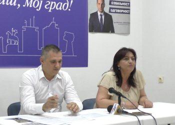 Нова иницијатива опозиције: Бесплатни уџбеници за све ђаке у Србији. Потписи и за укидање система „Око соколово“.