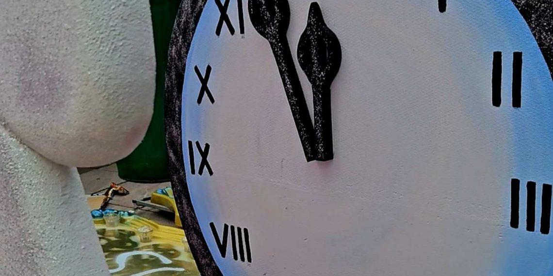 НИШ У ПРАЗНИЧНОМ ДУХУ: ПОЧЕЛА МАНИФЕСТАЦИЈА „ДОЖИВИ НИШ – НОВОГОДИШЊИ ДАНИ У НИШУ“