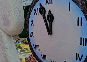 НИШ У ПРАЗНИЧНОМ ДУХУ: ПОЧЕЛА МАНИФЕСТАЦИЈА „ДОЖИВИ НИШ – НОВОГОДИШЊИ ДАНИ У НИШУ“