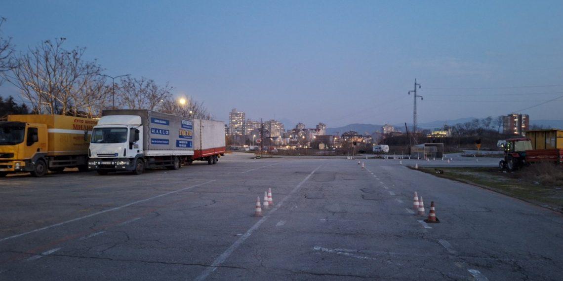 АУТО ШКОРЛЕ НАСТАВЉАЈУ ОБУКУ НА ПОСТОЈЕЋЕМ ПОЛИГОНУ ДОК СЕ НЕСТВОРЕ УСЛОВИ ЗА ПРЕМЕШТАЈ 22 АУТО ШКОРЛЕ НАСТАВЉАЈУ ОБУКУ НА ПОСТОЈЕЋЕМ ПОЛИГОНУ ДОК СЕ НЕСТВОРЕ УСЛОВИ ЗА ПРЕМЕШТАЈ