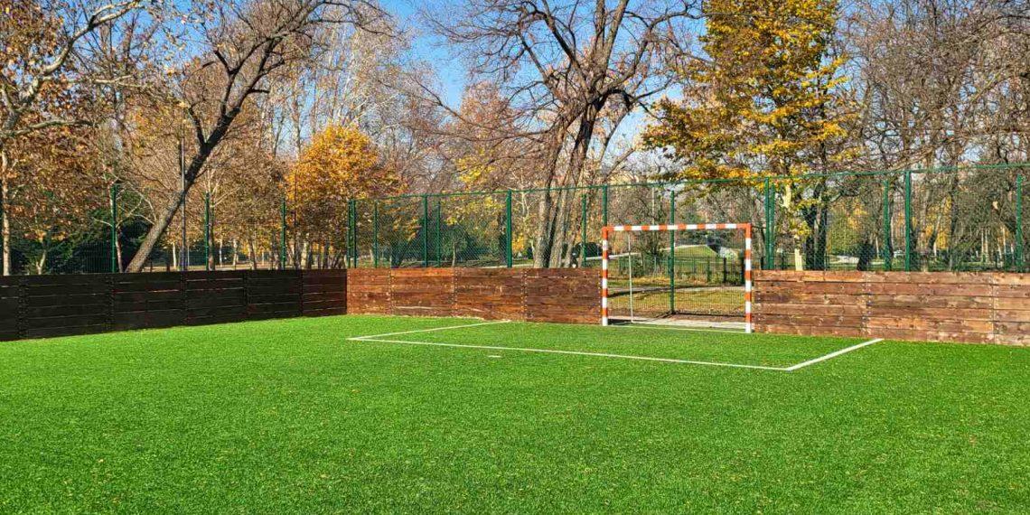 ОБНОВЉЕН СПОРТСКИ ТЕРЕН У СЦ ЧАИР – НОВИ КОРАК КА РАЗВОЈУ СПОРТА У НИШУ 22 ОБНОВЉЕН СПОРТСКИ ТЕРЕН У СЦ ЧАИР – НОВИ КОРАК КА РАЗВОЈУ СПОРТА У НИШУ