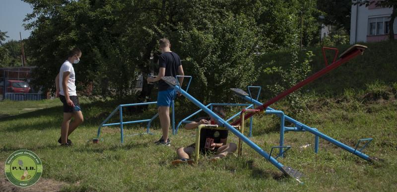 УРЕЂЕН ЈОШ ЈЕДАН СПОРТСКИ ТЕРЕН 26 AMPRESS