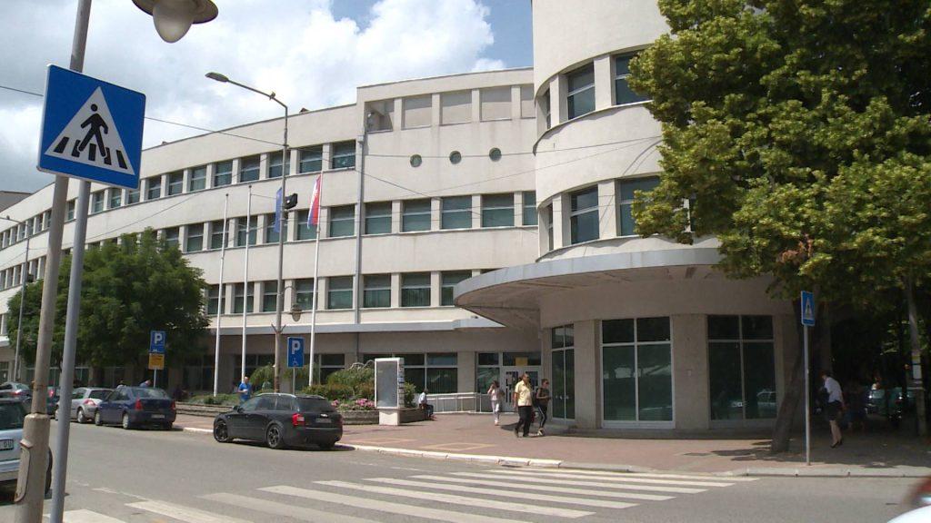 ШЕСТ ЖЕНА НА ОДГОВОРНОМ ПОЛОЖАЈУ У НИШУ 25 AM PRESS