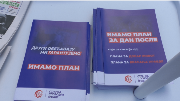 SCREENSHOT 14 МАРИНИКА ТЕПИЋ И ЂИЛАС У НИШУ: ПОЛИТИЧКИ БЛЕД И ВЕЋ ВИЂЕН НАСТУП ПРЕД ГРАЂАНИМА И НОВИНАРИМА (ВИДЕО)