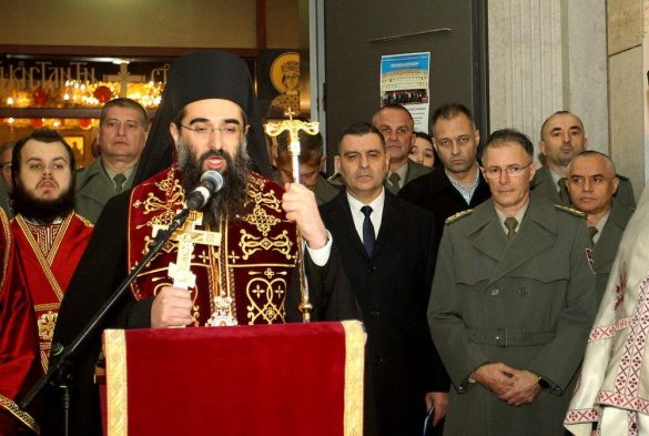 2 ЛОМЉЕЊЕ ЧЕСНИЦЕ У ОРГАНИЗАЦИЈИ ГРАДСКЕ ОПШТИНЕ МЕДИЈАНА И НИШКЕ ЕПАРХИЈЕ (ВИДЕО)