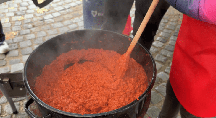 AJVARIJADA 6 НИШ У ЗНАКУ АЈВАРА И ТРАДИЦИЈЕ