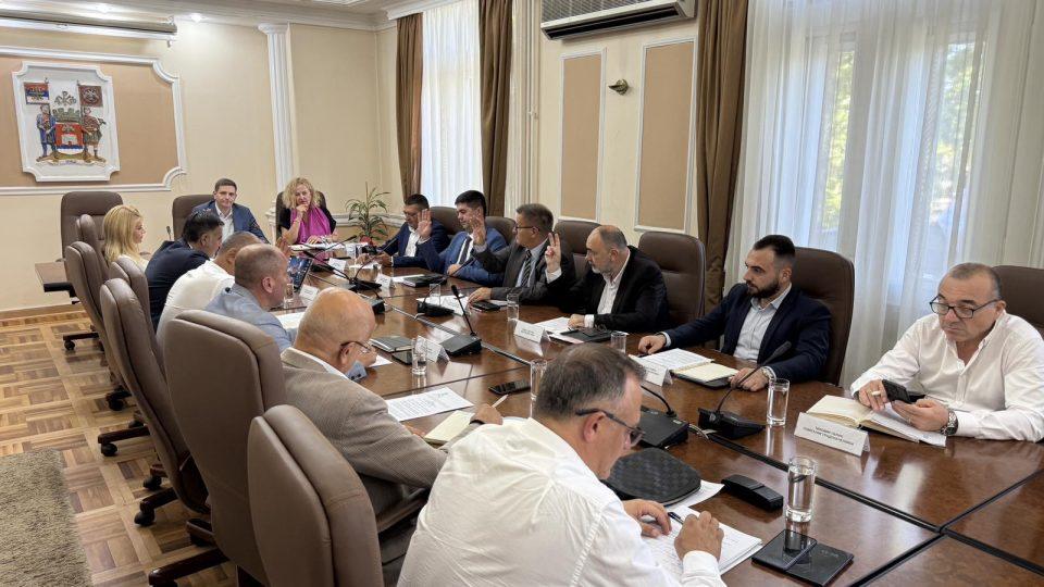 GRADSKO VECE 0003 ГРАДСКО ВЕЋЕ ДАЛО САГЛАСНОСТ: ЦЕНА ВОДЕ И КАНАЛИЗАЦИЈЕ У НИШУ ПОРАСЛА ЗА 23,2 ОДСТО