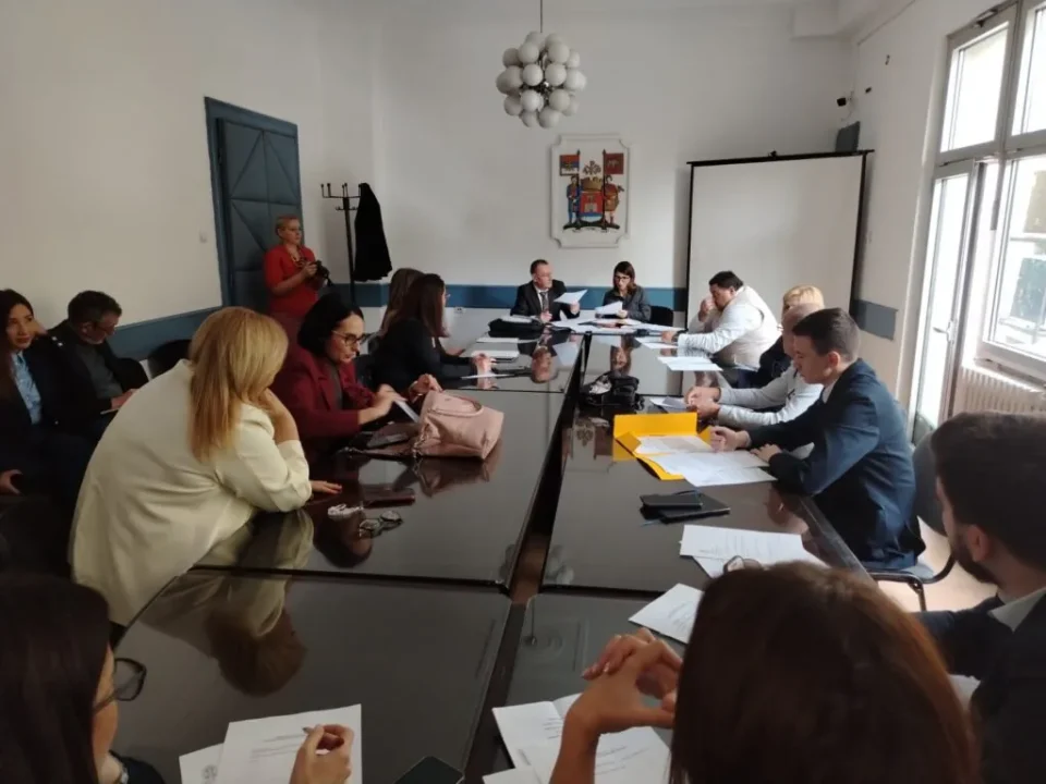 KOMISIJA ZA SOCIJALNA PITANJA 1024X768.JPG КОМИСИЈА У НИШУ ЗА СТАТУС РОДИТЕЉА-НЕГОВАТЕЉА